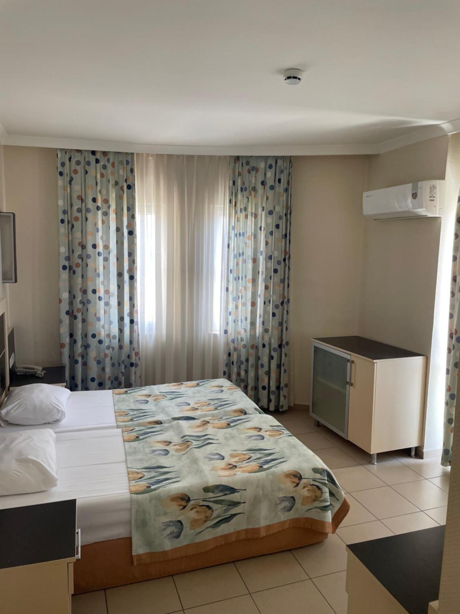 Okan Tower Aparthotel 3*